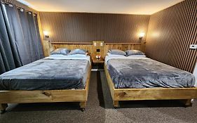 River Inn By Niagara Falls